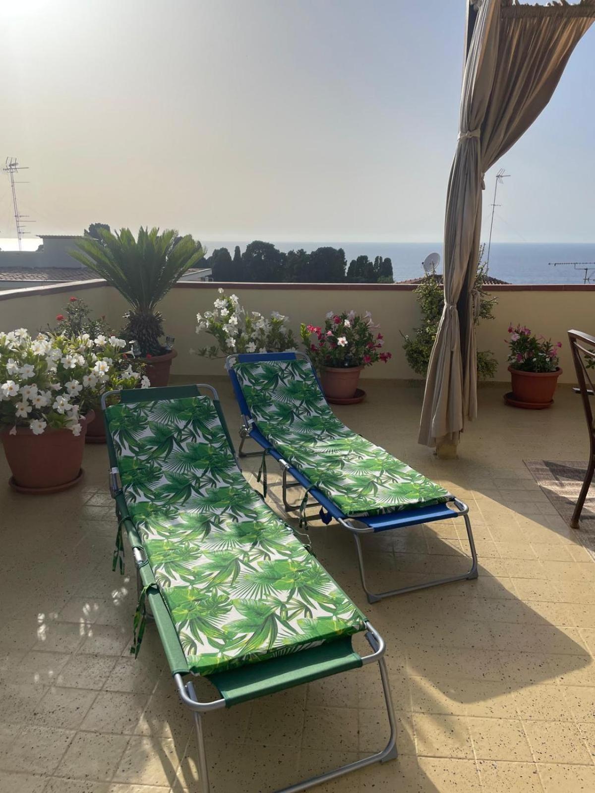Terrazza Sabine Accomodation Тропеа Екстериор снимка