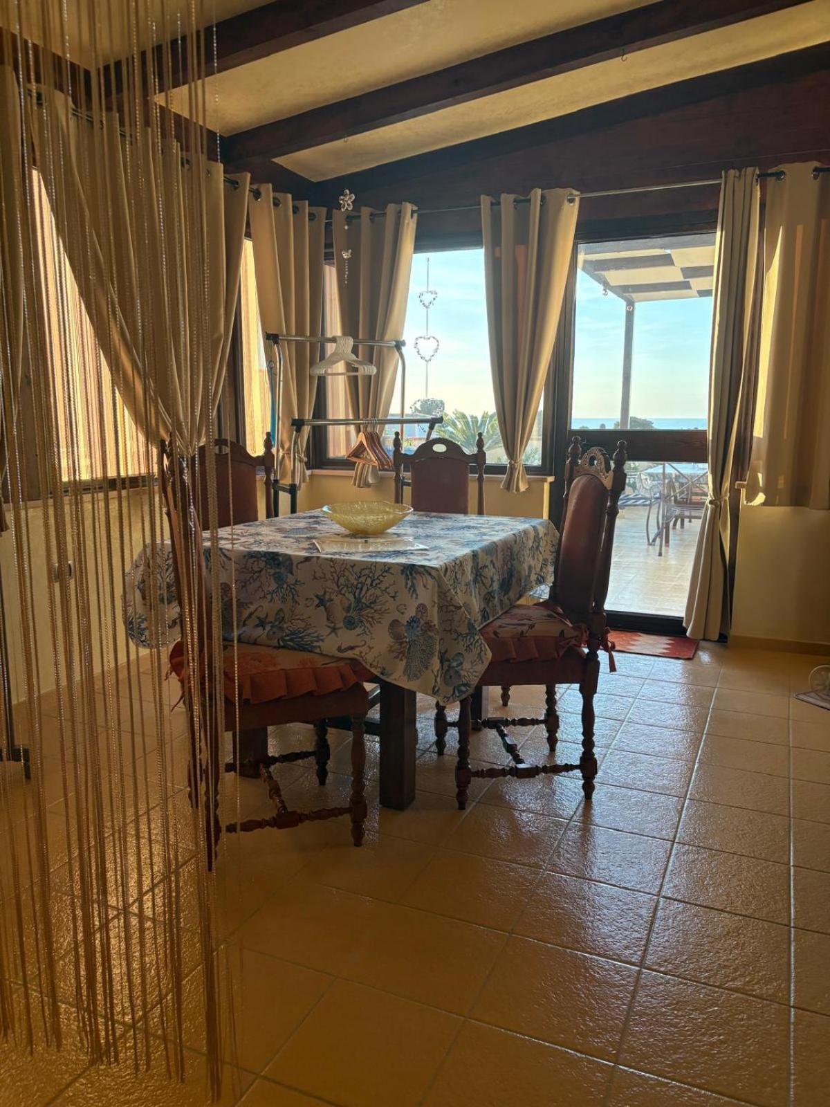Terrazza Sabine Accomodation Тропеа Екстериор снимка